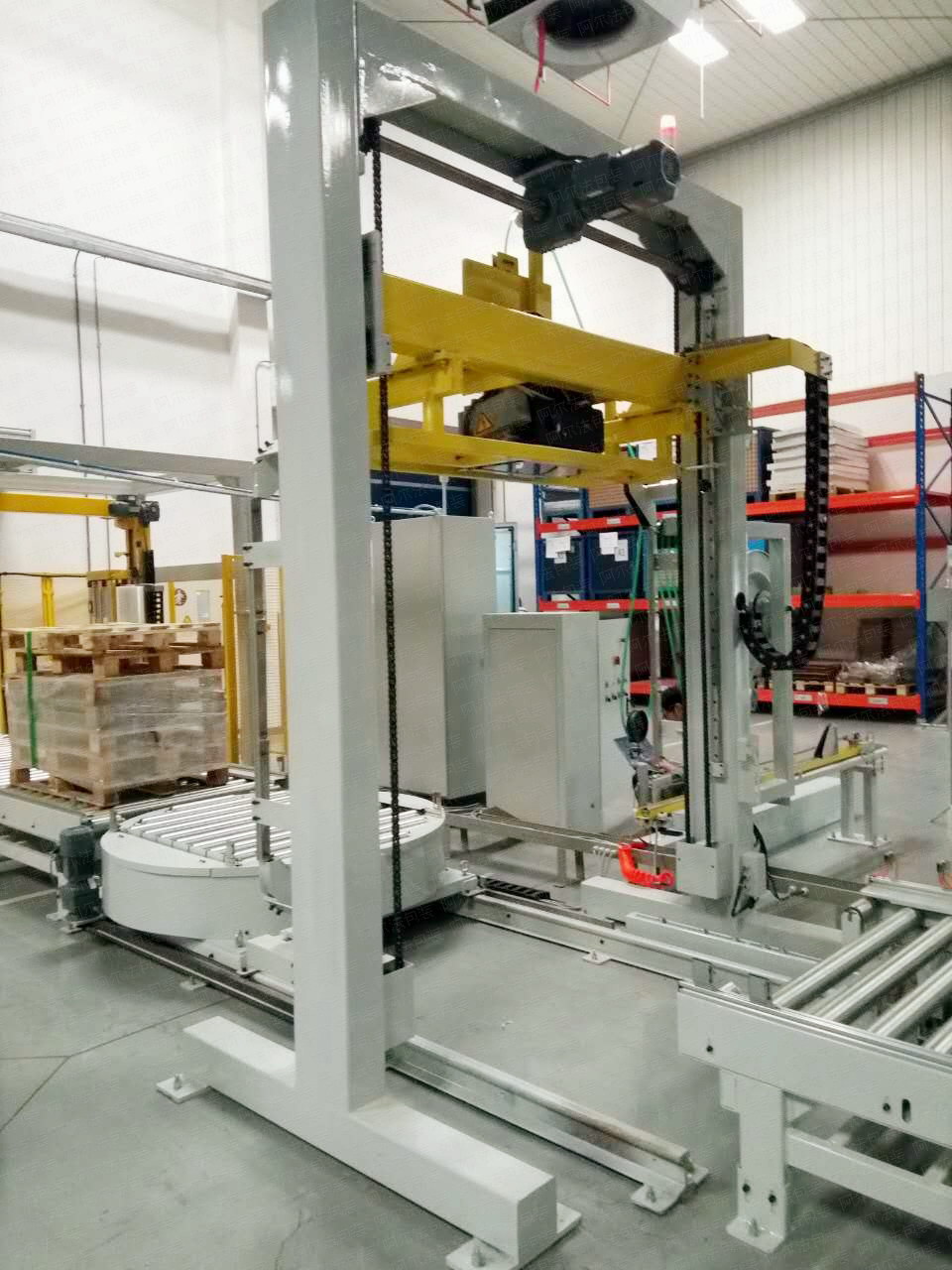 穿剑式打包机深圳案例 穿剑式打包机深圳案例